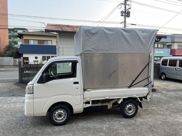 2025/1　フロントガラス・タイヤ・幌、交換。観音扉、新規作成依頼【After】